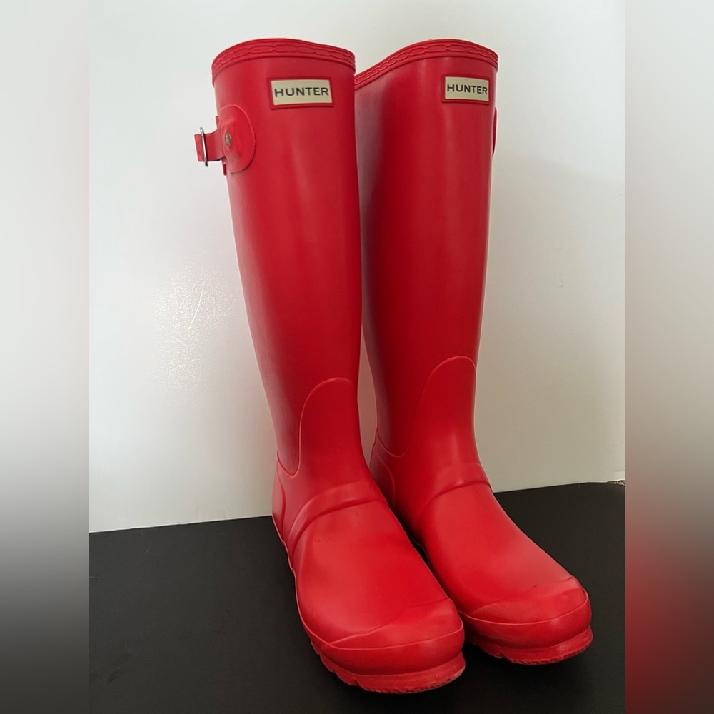 RARE COLOR Women’s HUNTER Original Tall Matte Boots with racer stripe on back💗 - Picture 4 of 12
